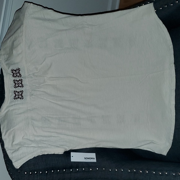 UP TO 50% OFF!! Misses Sonoma Top - Picture 2 of 6